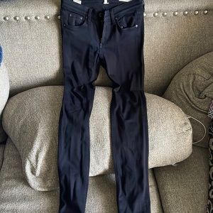 Rag & Bone jeans - size 25 - color black- perfect condition! Never worn.
